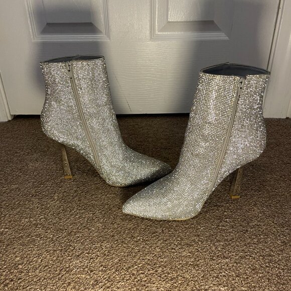 Steven Madden CALLEN Silver Rhinestone Booties with metal heel 8.5 - Picture 4 of 9